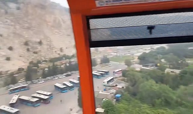 Antalya'da teleferikte mahsur kalan vatandaşlar o anları sosyal medyada paylaştı