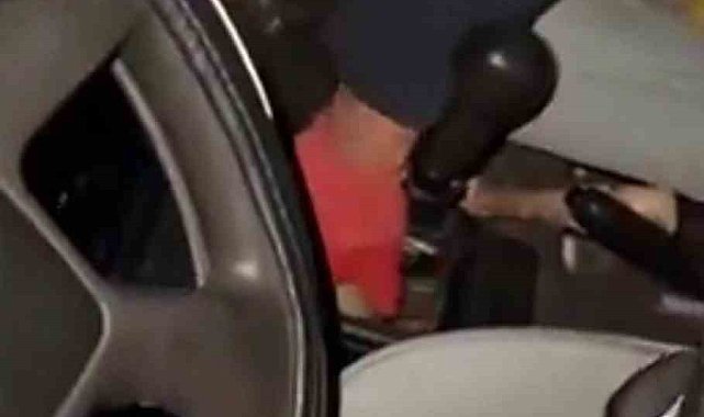 Araçlara gizlenmiş kaçak silahlar polisin gözünden kaçmadı