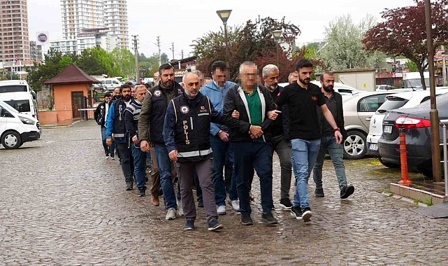 Aralarında eski il özel idaresi genel sekreteri ve hakim de bulunuyor: 24 şüpheli adliyeye sevk edildi