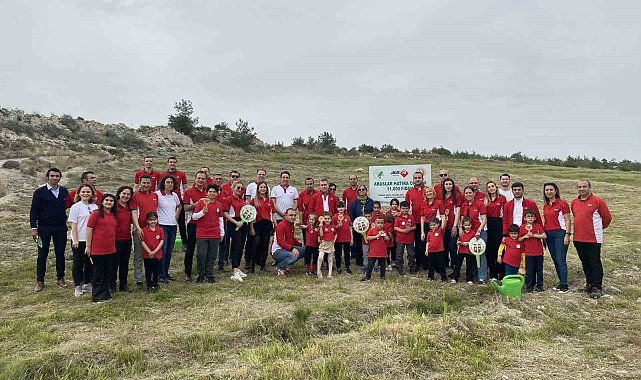 Aras Kargo, 11 bin fidanı Tarsus'ta toprakla buluşturdu