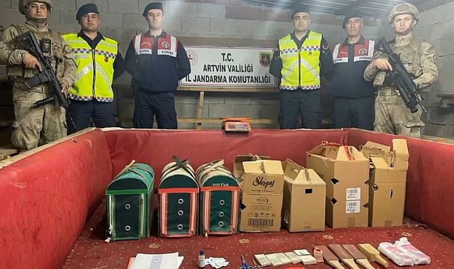 Artvin&#039;de horoz dövüşüne jandarma baskını