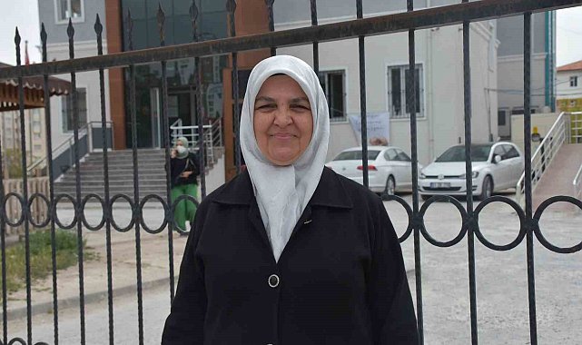 Asansörü çalışmayan ve engelli rampası olmayan sağlık ocağı vatandaşı isyan ettirdi