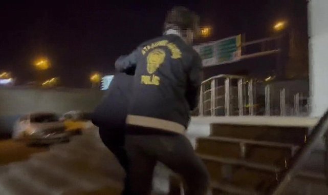 Ataşehir'de trafikte havaya ateş eden motosikletli yakalandı