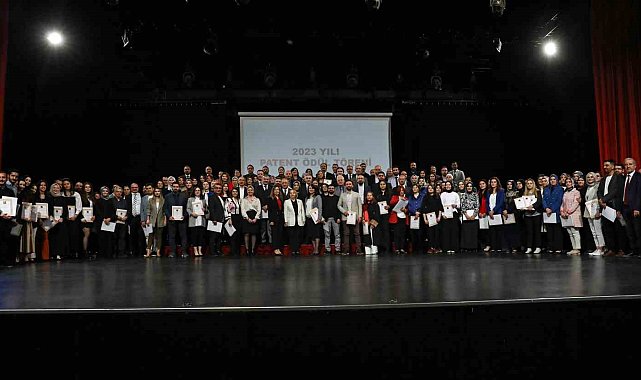 Atatürk Üniversitesi'nde 2023 patent ödül töreni
