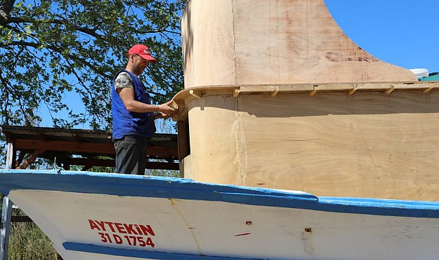 Av yasağıyla birlikte balıkçılar tekne ve ağlarını onarmaya başladı