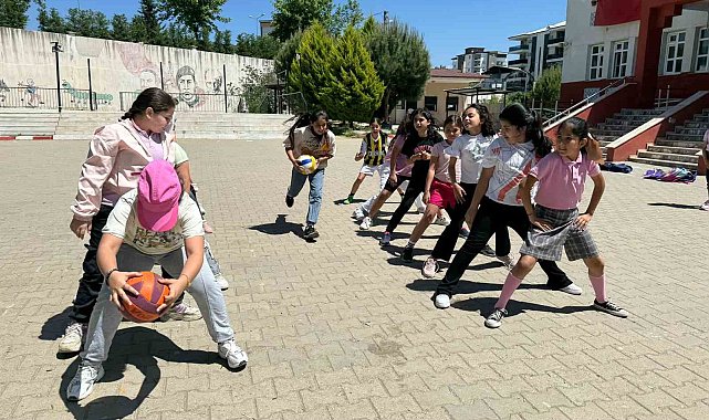 Aydın'da minikler, sporu yaşam tarzı haline getiriyor