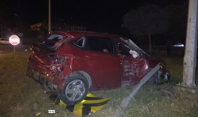 Bafra'da iki otomobil çarpıştı: 2 yaralı