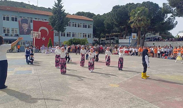 Başçayır Mahallesi'nde 23 Nisan kutlamaları