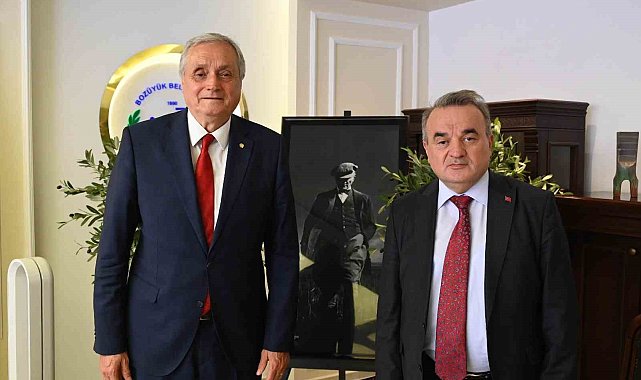Başkan Bakkalcıoğlu'na tebrik ziyaretleri sürüyor