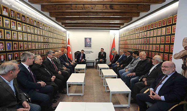 Başkan Büyükkılıç; bayramlaşma programlarına katıldı