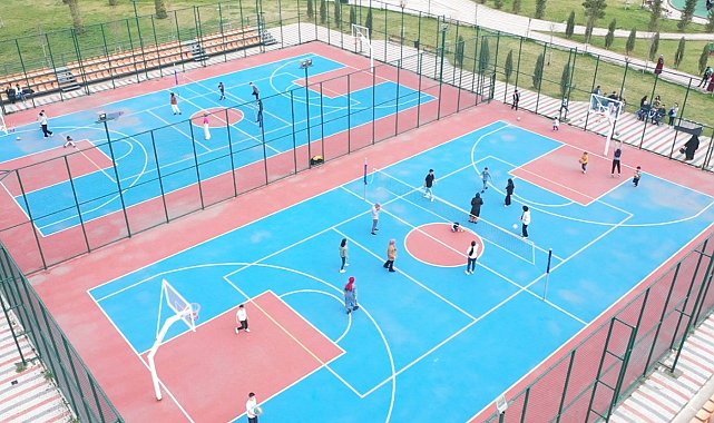 Başkan Büyükkılıç'tan sporseverlere müjde: Millet Bahçesi sabah 6'da kapılarını açıyor