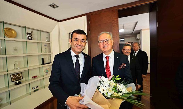 Başkan Çavuşoğlu; "Hedefimiz ilk 5 yılda Pamukkale'ye gelen turistlerden 1 milyonunu Denizli'de ağırlamak"