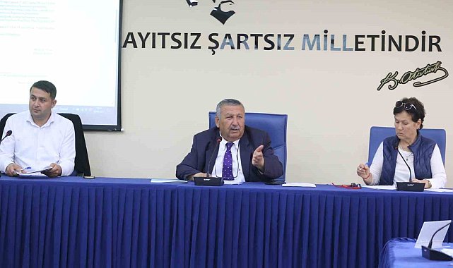 Başkan Erol Demirhan: "Bundan sonra hep beraber hizmet yapacağız"