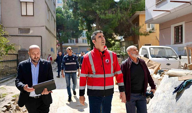 Başkan Gökhan Yüksel, Cevizli'deki balkon çökmesiyle alakalı incelemelerde bulundu