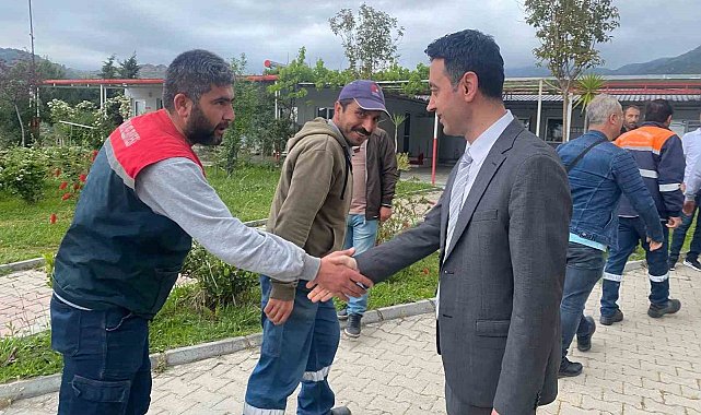 Başkan Önal, haftanın ilk mesaisine şantiyelerden başladı