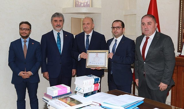 Başkan Tavlı, mazbatasını aldı