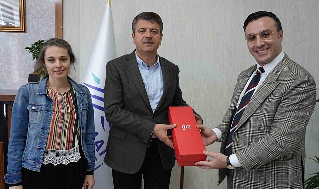 Başkan Tutdere: "Önceliğimiz Adıyaman'ımızı bir an önce ayağa kaldırmak"
