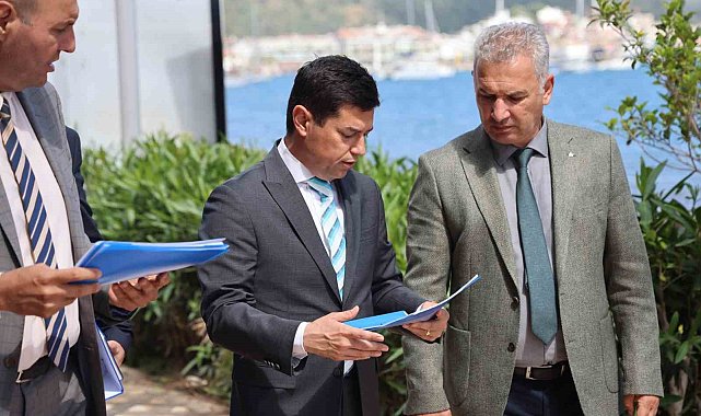 Başkan Ünlü, Uzunyalı'da incelemelerde bulundu