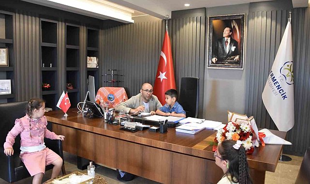 Başkan Zencirci, koltuğu miniklere devretti