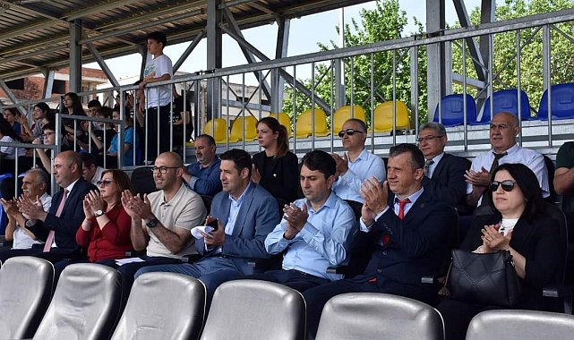 Başkan Zencirci'den sporculara destek