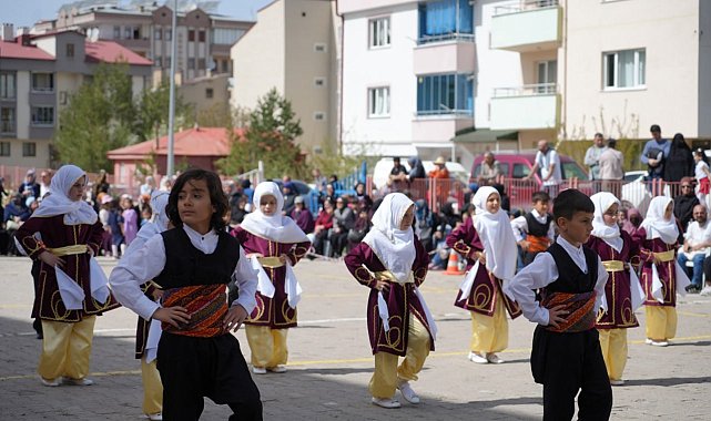 Bayburt'ta Ege rüzgarı esti