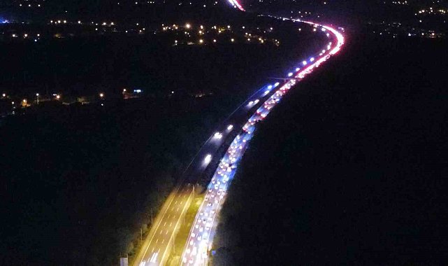 Bayram dönüşünde Düzce'den 96 bin 711 araç geçti