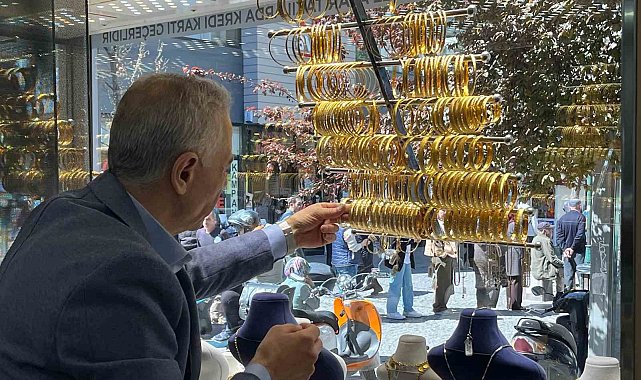 Bayram ve İran-İsrail gerginliğinden sonra tavan yapan altın piyasası hakkında çiftlere uzman uyarısı