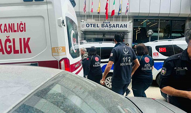 Bilecik'te kavga eden husumetli şahıslar yaralandı