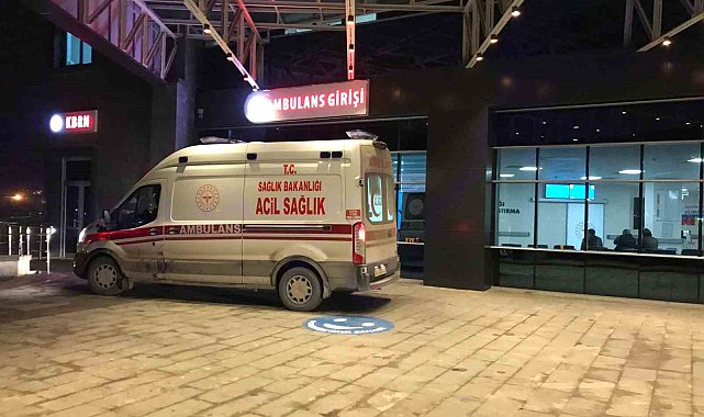Bilecik'te otomobilin motosiklete çarpması sonucu 1 kişi yaralandı