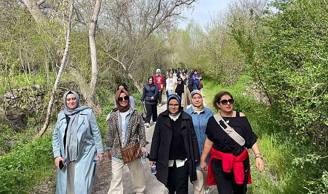 Böhürler; Sivil Toplum Temsilcileriyle Koramaz'ı gezdi
