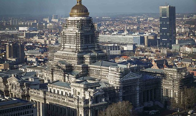 Brüksel Adalet Sarayı'nda bomba paniği