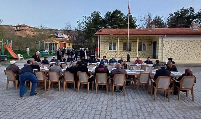 Bu köyde Ramazan ayı boyunca evlerde yemek pişirilmiyor