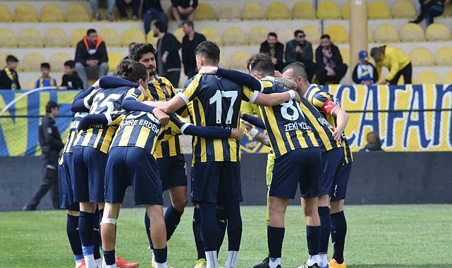 Bucaspor 1928, zirve takibini sürdürüyor