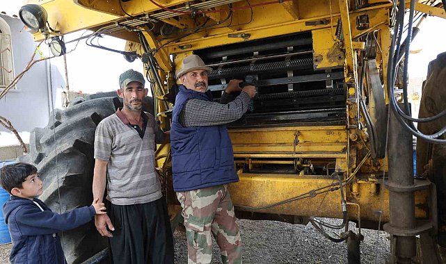 Buğday hasadı öncesi biçerdöverler hazırlanıyor