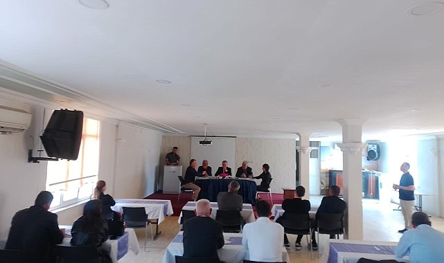 Buharkent'te, yeni dönemin ilk meclis toplantısı yapıldı