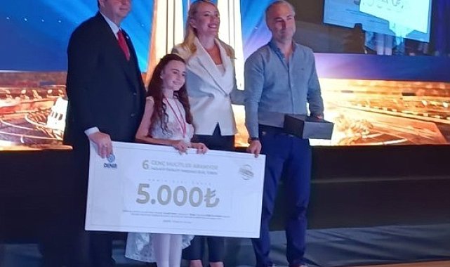 Buldanlı minik Berin su tasarrufu projesiyle özel ödülün sahibi oldu