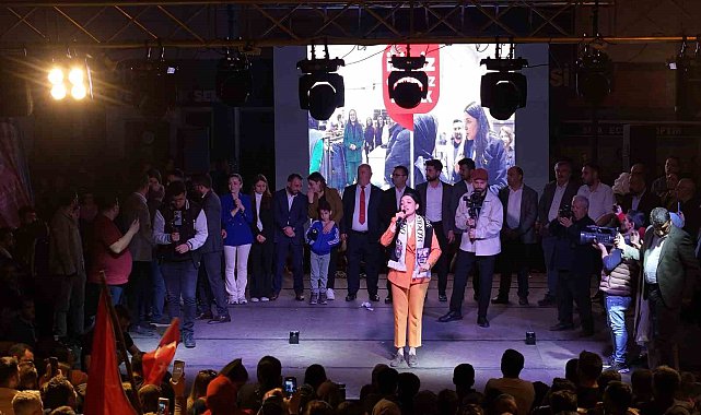 Burdur'da tarih yazdı, ilk kadın belediye başkanı oldu
