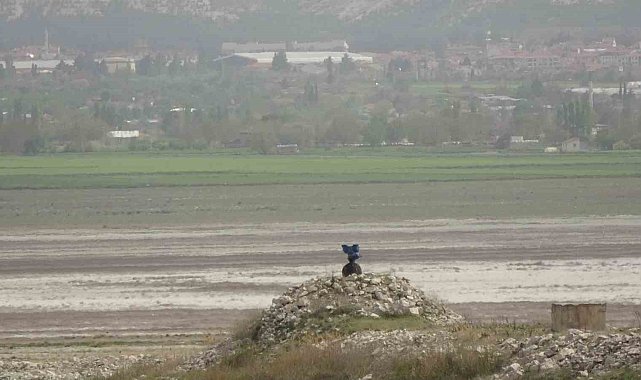 Burdur'un içme suyu sorunu göl ortasından geçirilecek Senir Suyu Projesi ile çözülmeye çalışılacak
