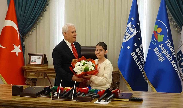 Bursa Büyükşehir Belediyesi'ni çocuklar yönetti