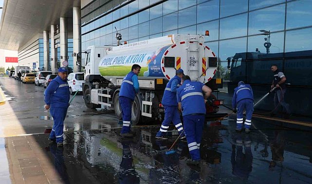 Büyükşehir Kuşadası ve Didim'deki hazırlıklarını tamamladı