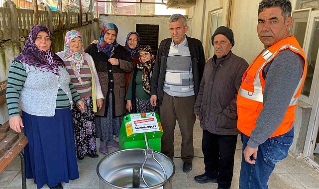 Büyükşehirden kadınlara hamur karma, ceviz ve salça makinesi