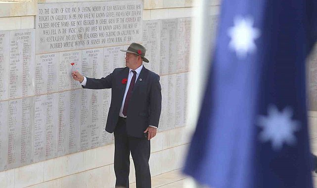 Çanakkale Kara Savaşları&#039;nda hayatını kaybedenler &#039;Yalnız Çam&#039;da anıldı