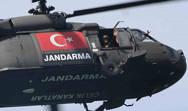 Çelik Kanatlar Rize'de çocuklar için uçtu