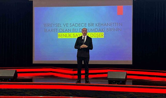 Cem Öğretir: En iyi Türkçeyi kullanarak gençlere rol model olma çabasındayım