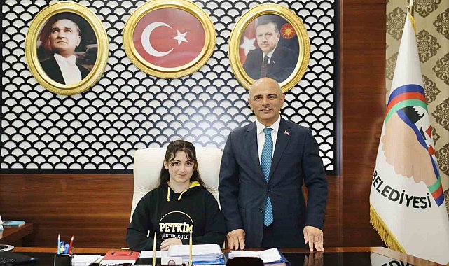 Çocuk başkandan ilk talimat Körfez'e Bilim-Sanat Sokağı oldu