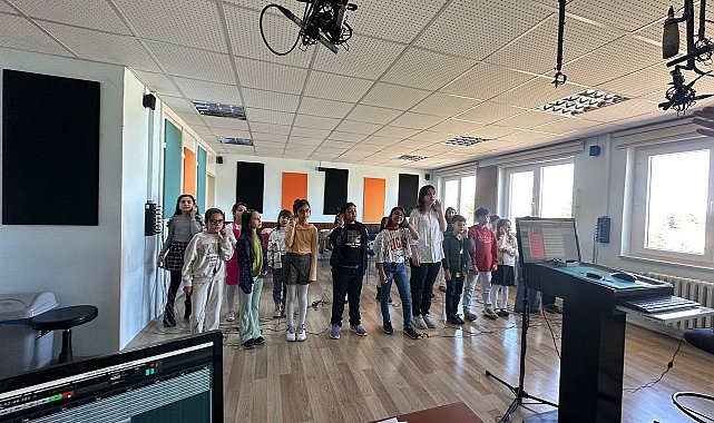 Çocuk Korosu'ndan 23 Nisan'a özel şarkı