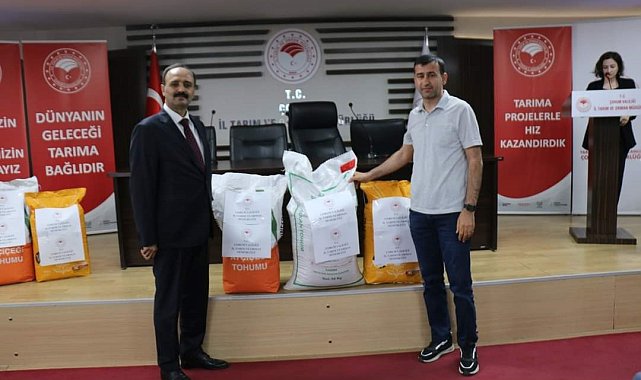 Çorum'da çiftçilere ayçiçek ve nohut tohumu dağıtıldı