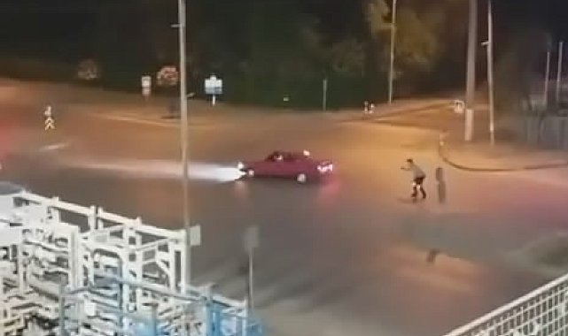 Dakikalarca böyle drift attı