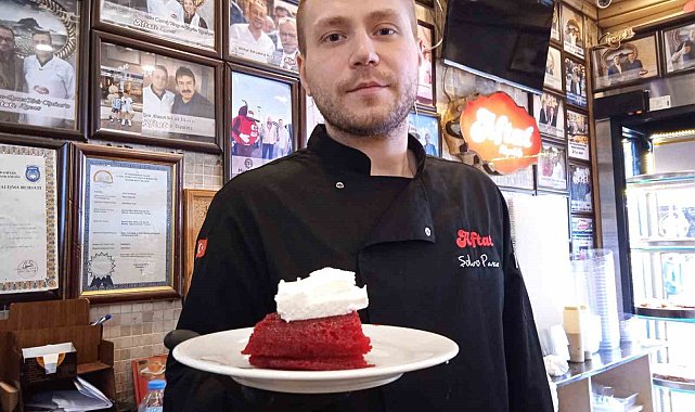 Damak çatlatan lezzetiyle bilinen bu tatlıya ilgi bayramda da yoğun