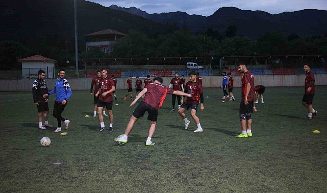 Denizli BAL Yükselme Grubu'nun zorlu maçı bu hafta oynanacak